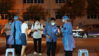 <b>经开区投资集团强化“三提”做好防疫保障</b>